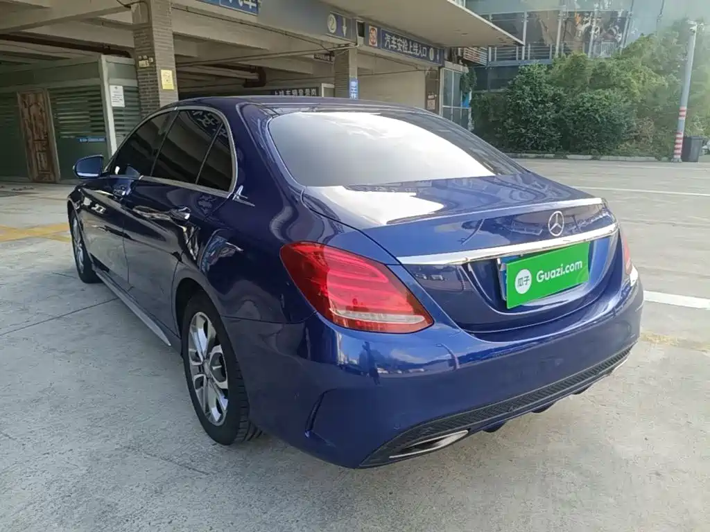 Mercedes-Benz C-Class — миниатюра 5