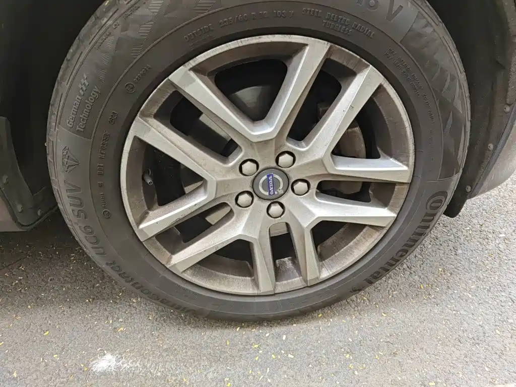 Volvo XC60 — миниатюра 8