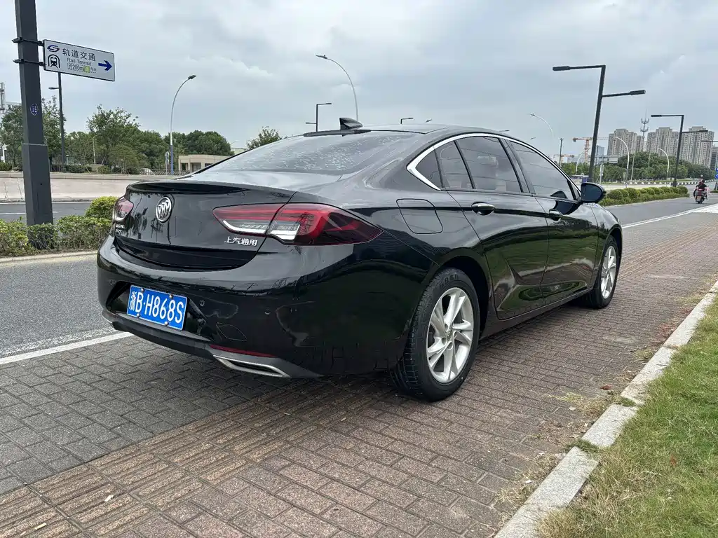 Buick Regal — миниатюра 5