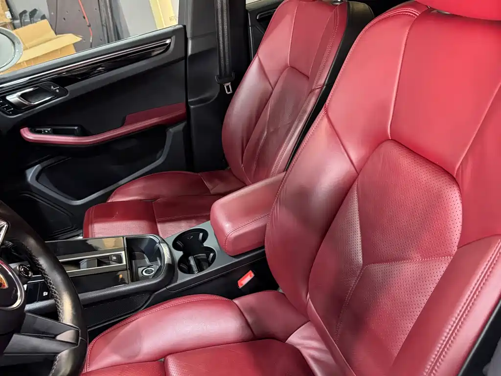 Porsche Macan — миниатюра 6