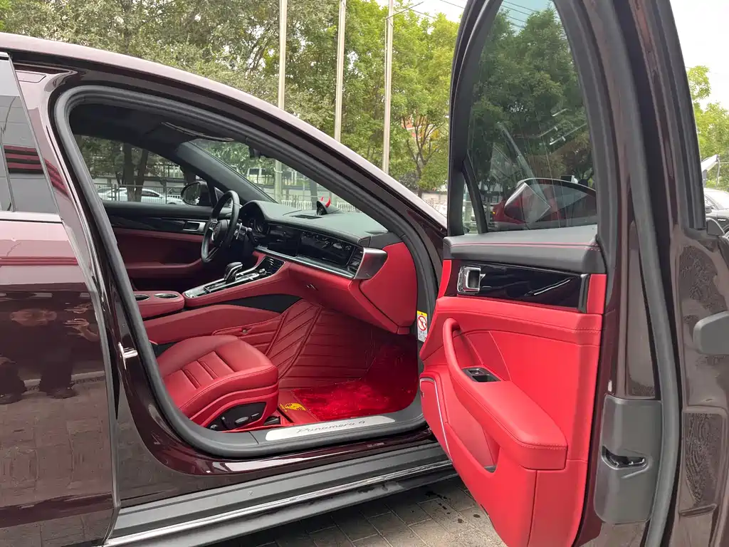 Porsche Panamera — миниатюра 19