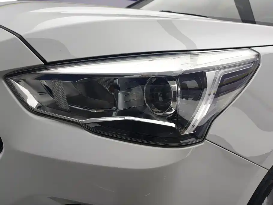 Haval M6 — миниатюра 5