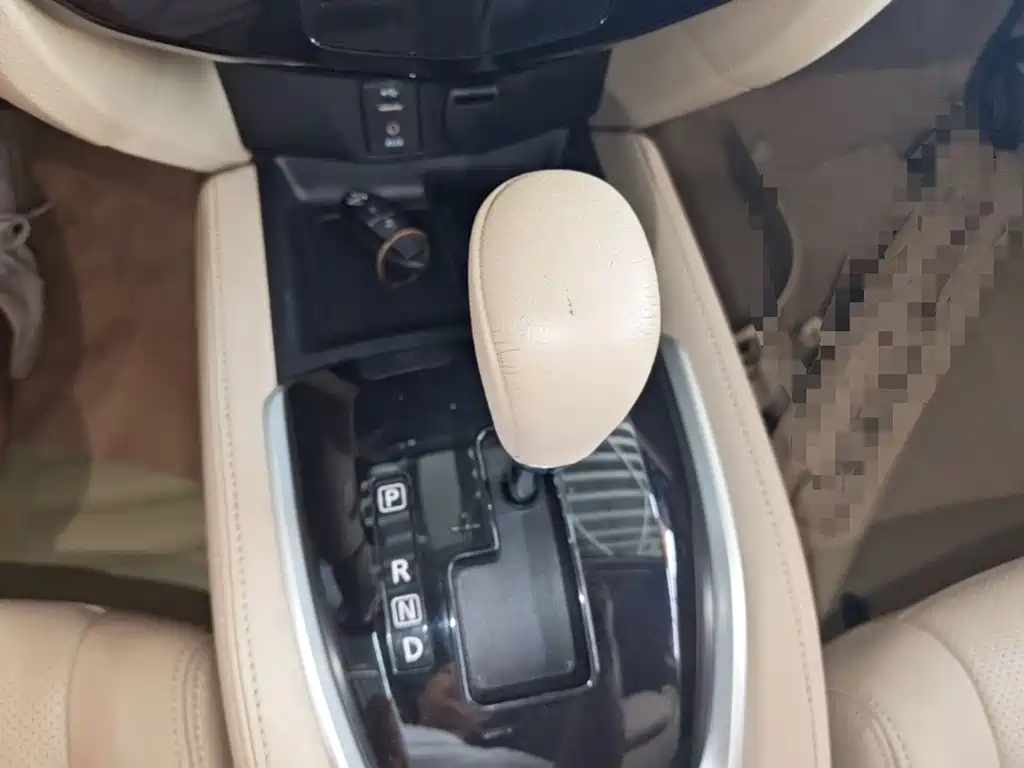 Nissan X-Trail — миниатюра 14