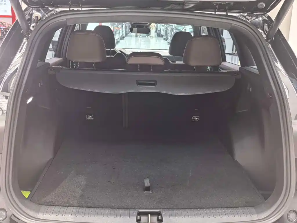 Geely Xingyue L — миниатюра 14