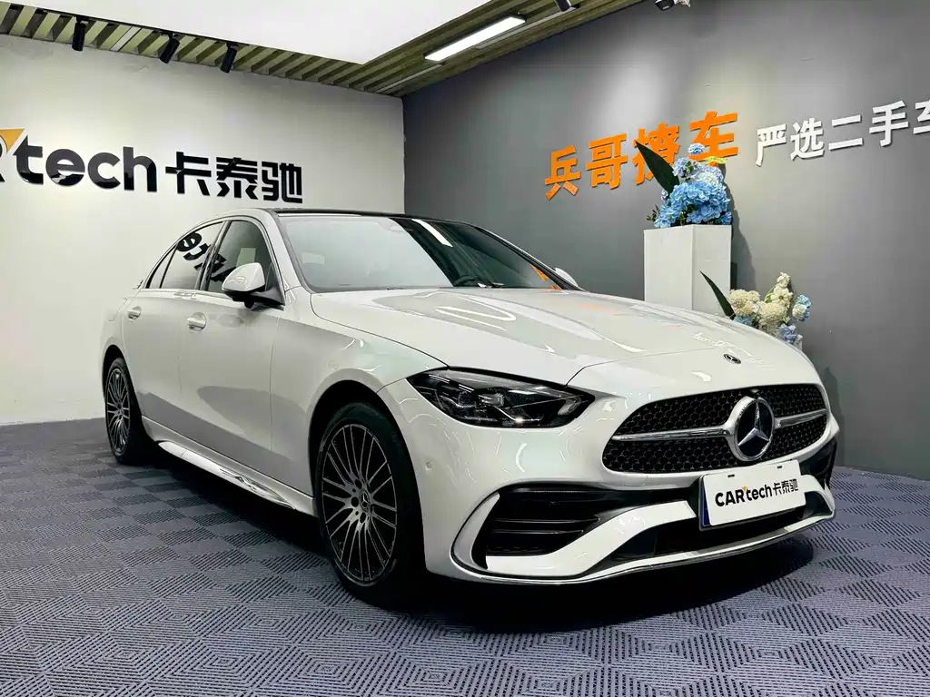 Mercedes-Benz C-Class — миниатюра 3
