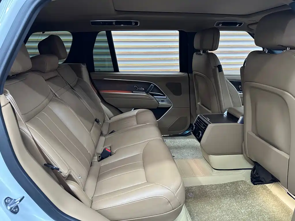 Land Rover Range Rover — миниатюра 11