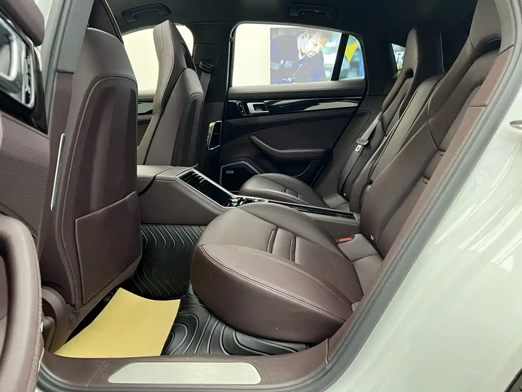 Porsche Panamera — миниатюра 30