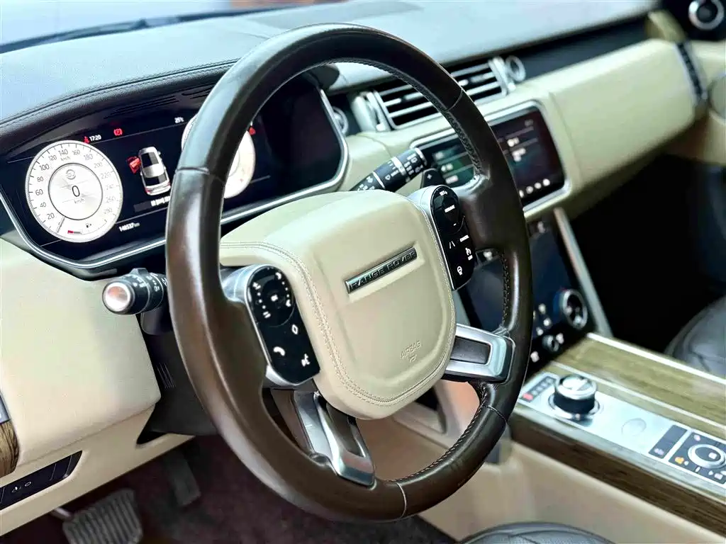 Land Rover Range Rover — миниатюра 10