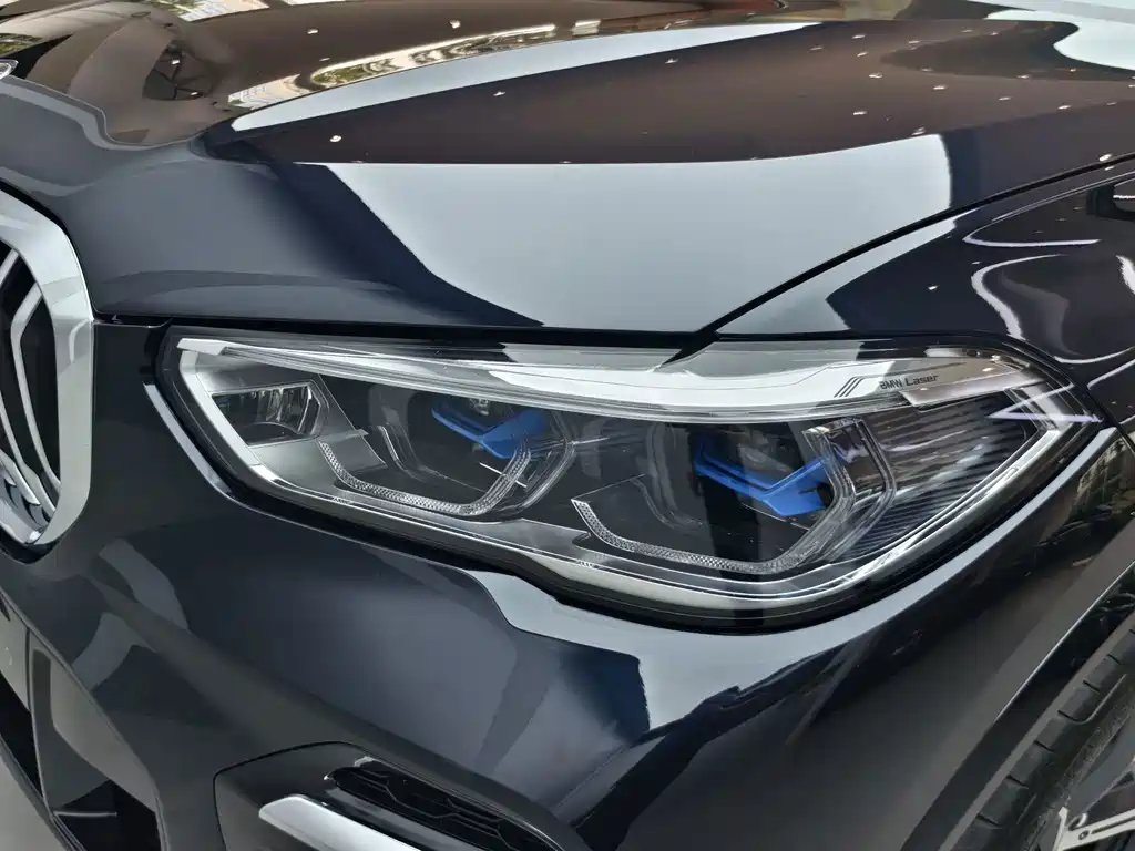 BMW X5 — миниатюра 19