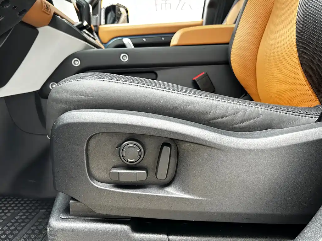Land Rover Land Rover Defender 2024 110 3.0T P400 X-DYNAMIC HSE
