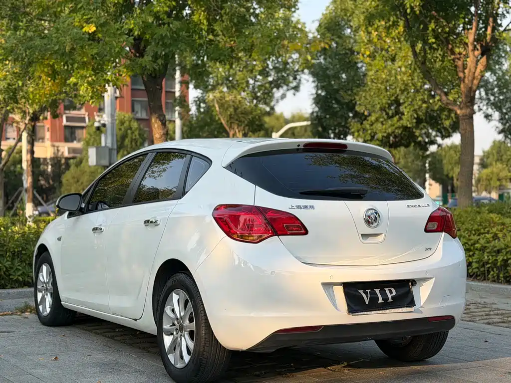Buick Excelle — миниатюра 4