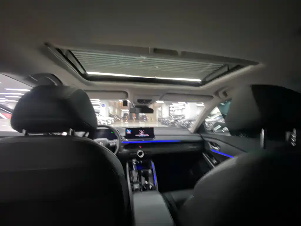 Honda Accord — миниатюра 8