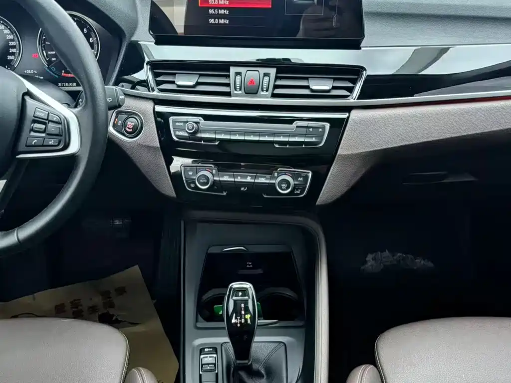 BMW X1 — миниатюра 14