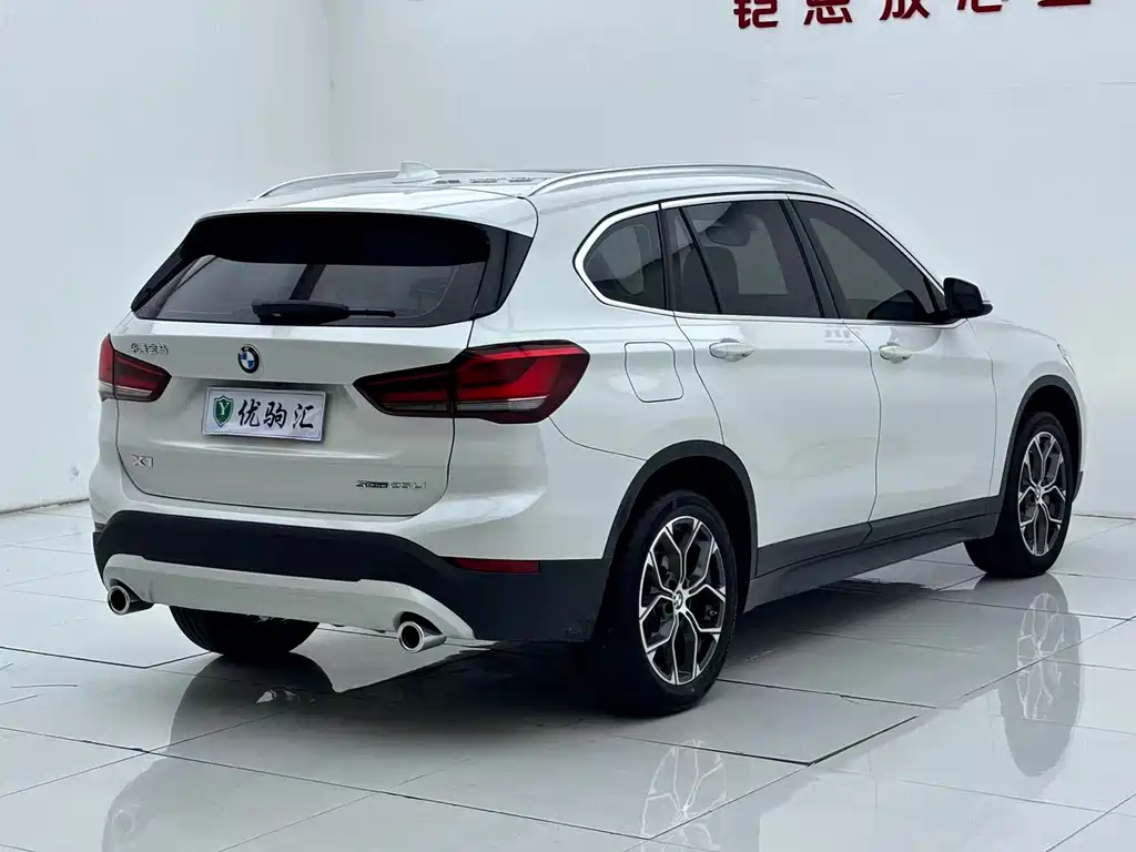 BMW X1 — миниатюра 4