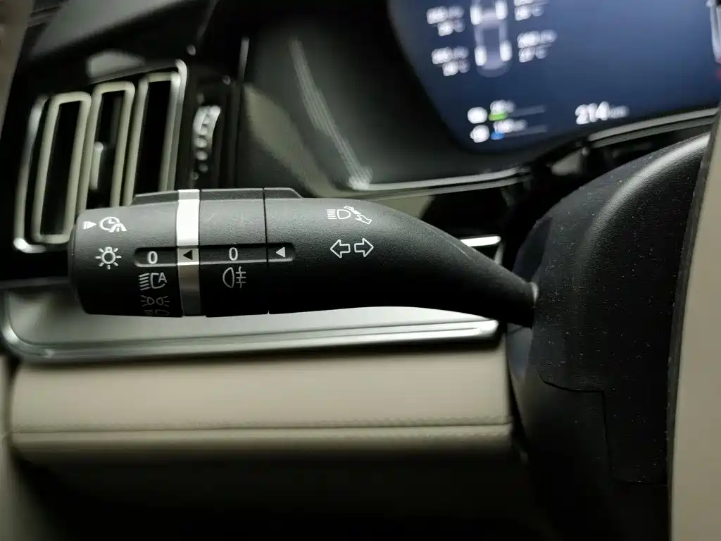 BYD Tang New Energy — миниатюра 21