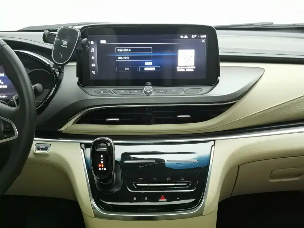 Buick GL8 — миниатюра 12