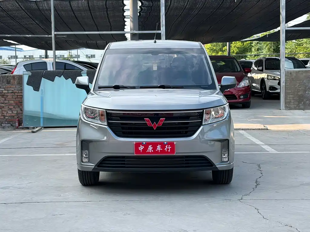 Wuling Hongguang PLUS — миниатюра 2