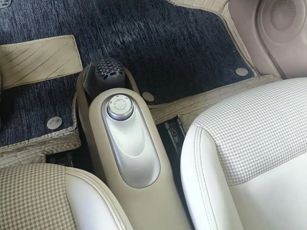 Wuling MINIEV — миниатюра 2