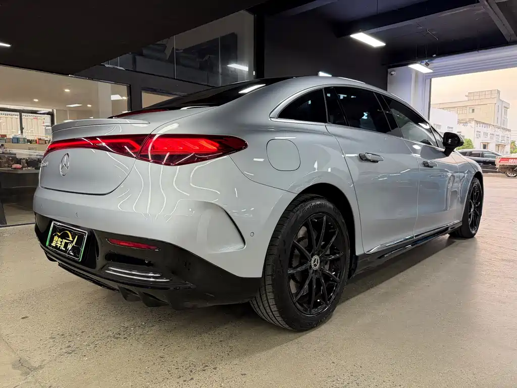 Mercedes-Benz EQE — миниатюра 13