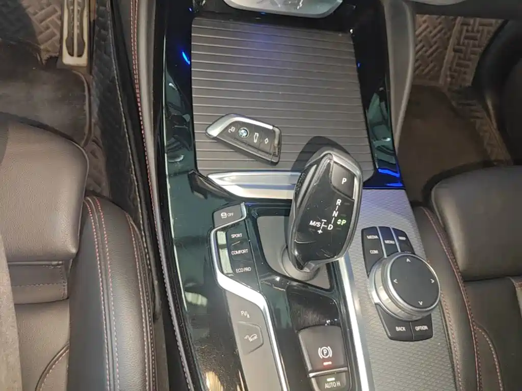 BMW X4 — миниатюра 14
