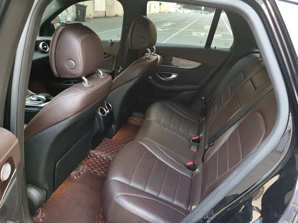 Mercedes-Benz GLC — миниатюра 8