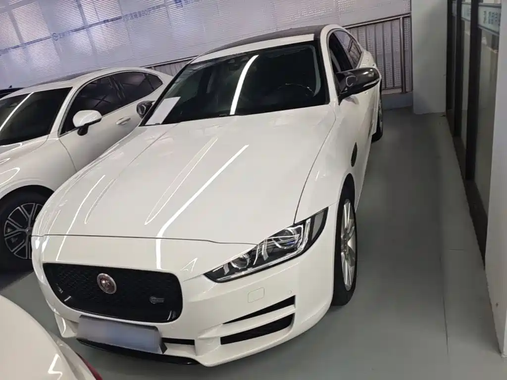 Jaguar XEL — миниатюра 3