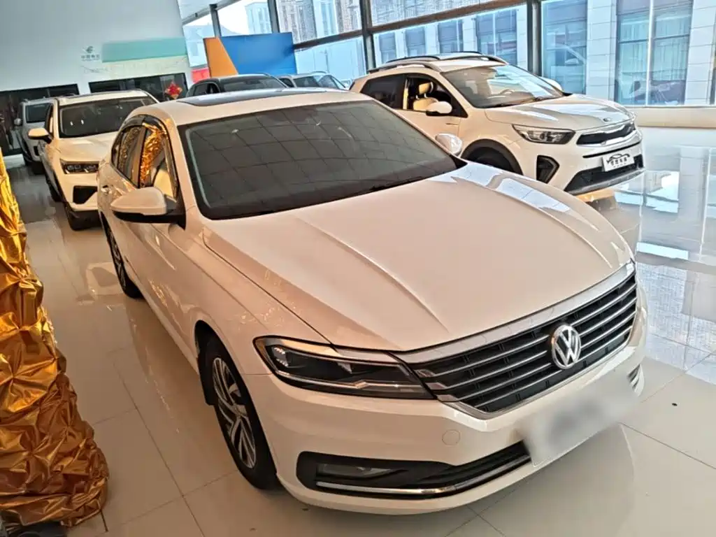 Volkswagen Lavida — миниатюра 4