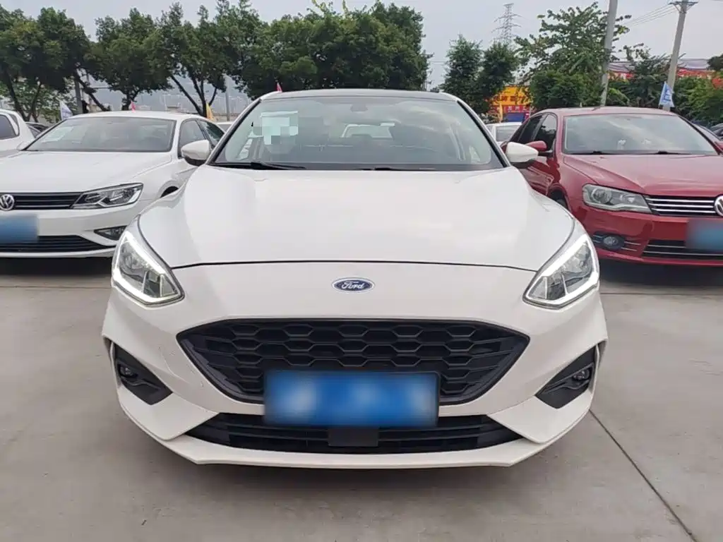 Ford Focus — миниатюра 3