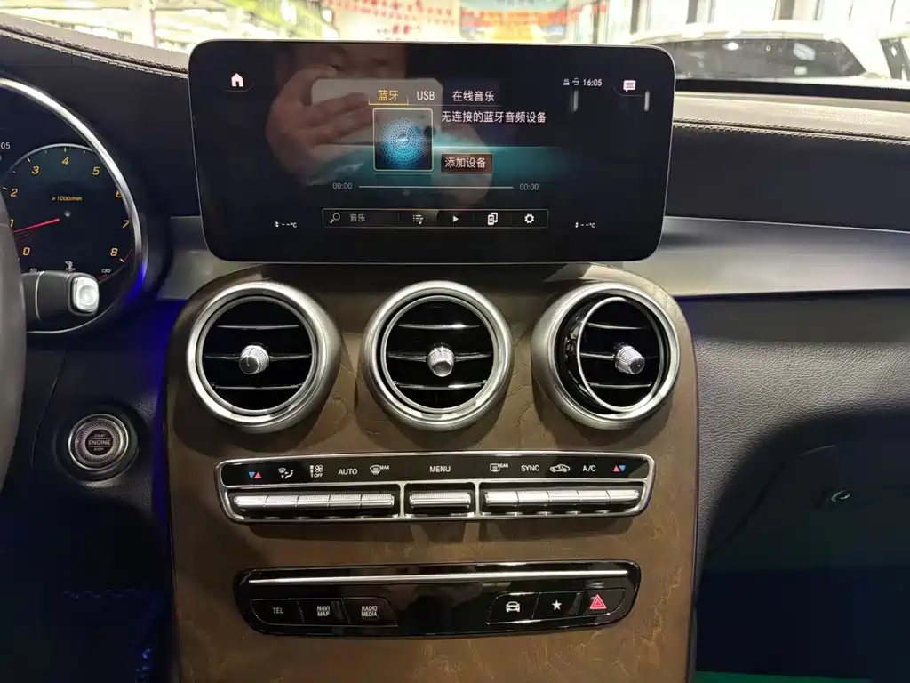 Mercedes-Benz GLC — миниатюра 12