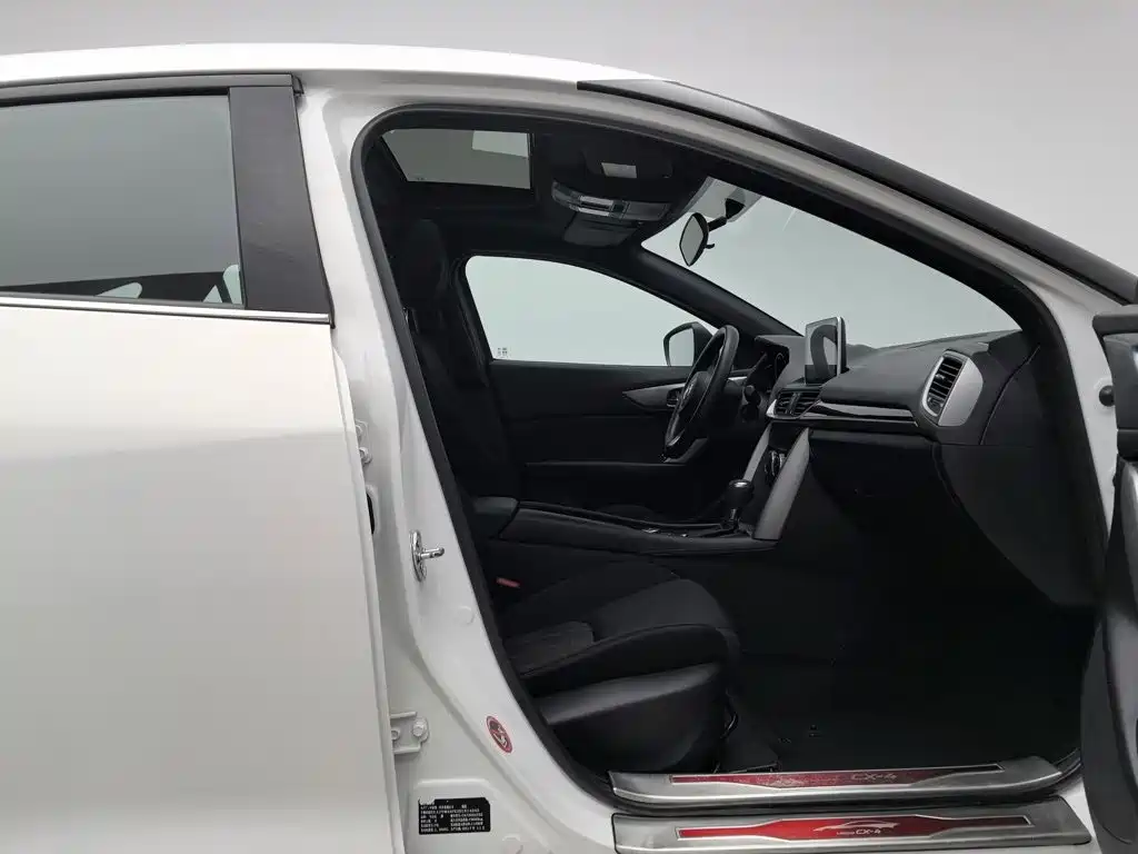 Mazda CX-4 — миниатюра 23