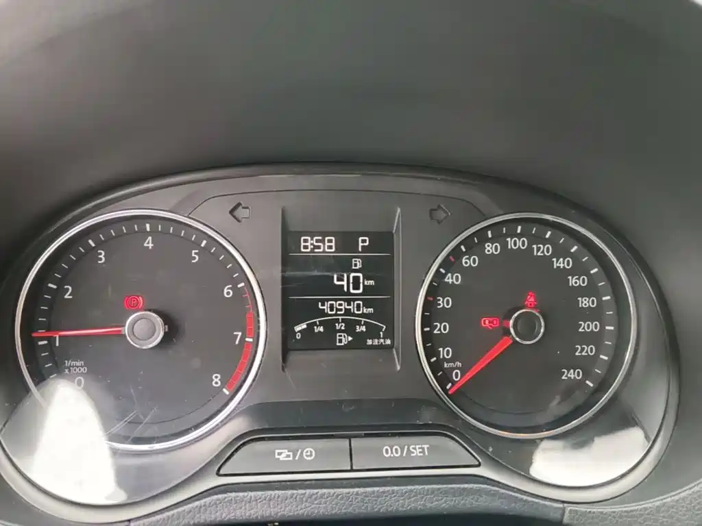 Volkswagen Polo — миниатюра 12