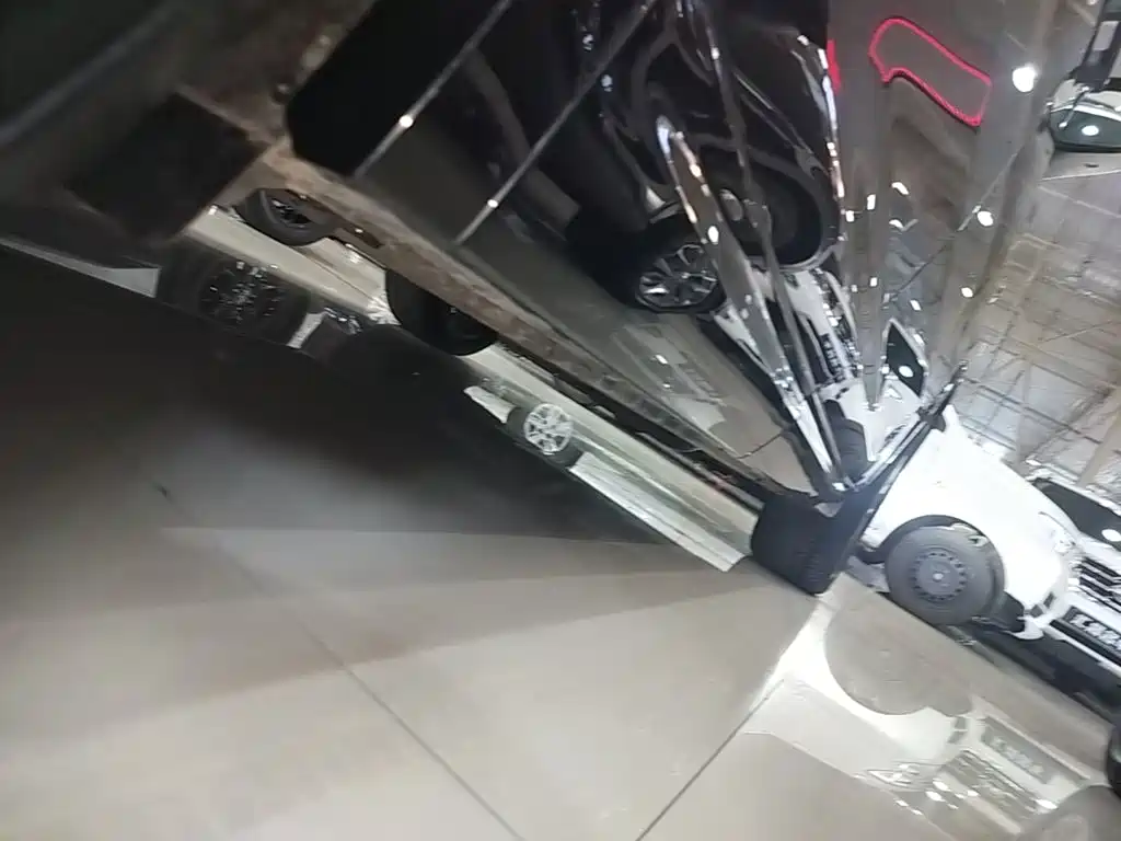 Li Auto Li L7 — миниатюра 21