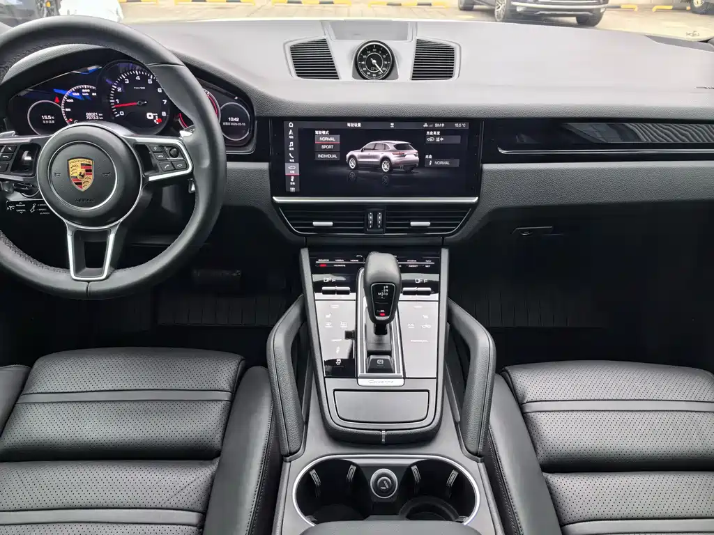 Porsche Cayenne 2018 Cayenne 3.0T