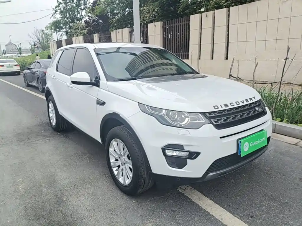 Land Rover Discovery Sport — миниатюра 22