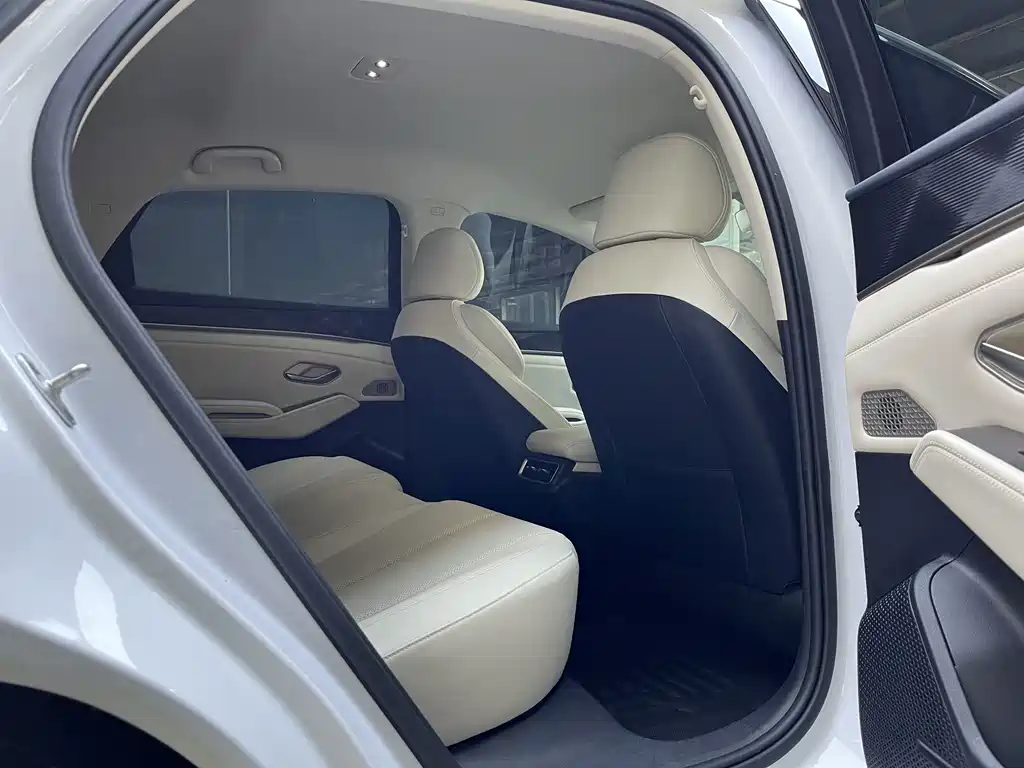 BYD Qin L — миниатюра 15