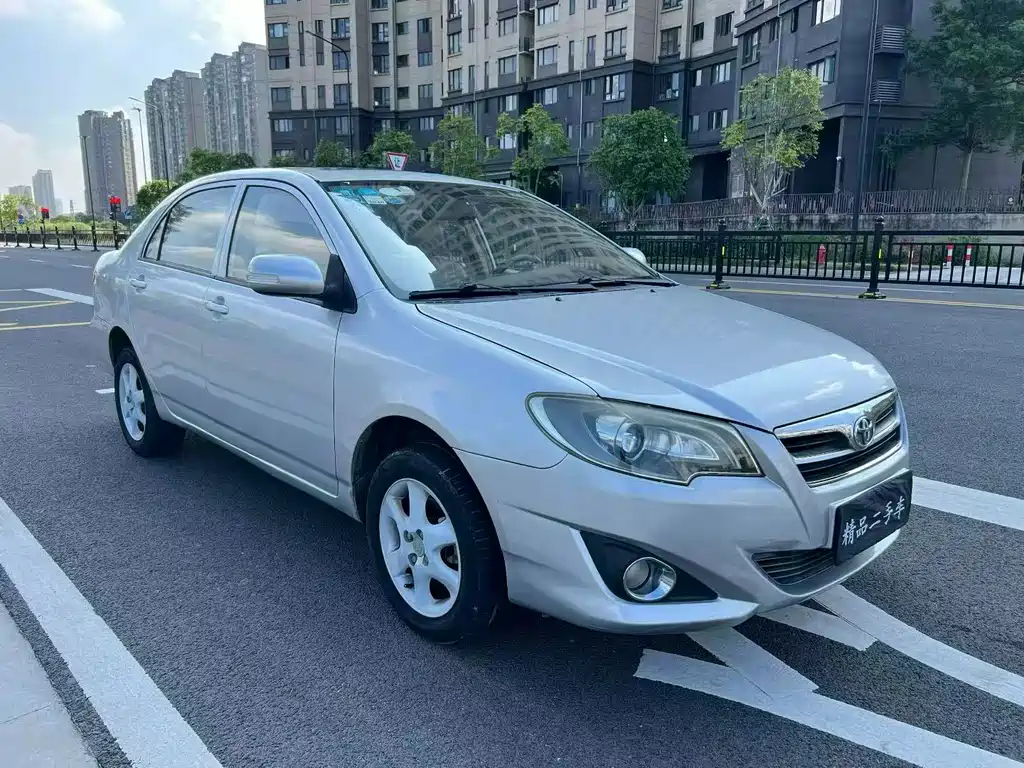 Toyota Corolla — миниатюра 3