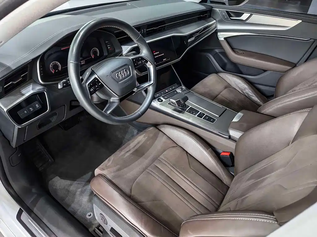 Audi A7L — миниатюра 5