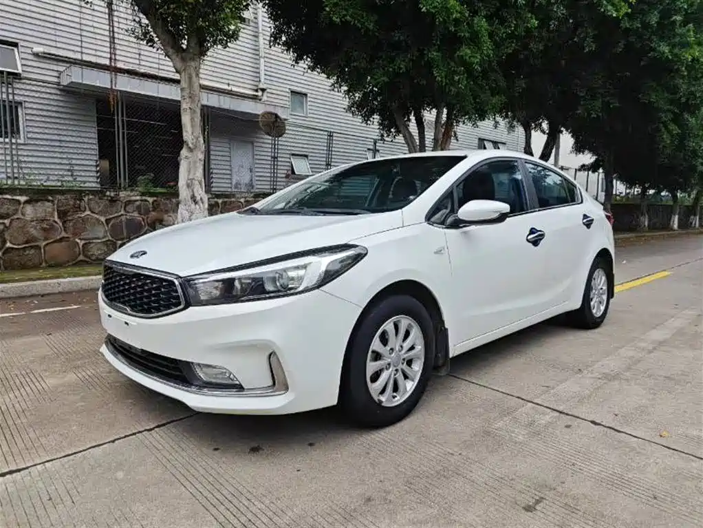 Kia K3 2016