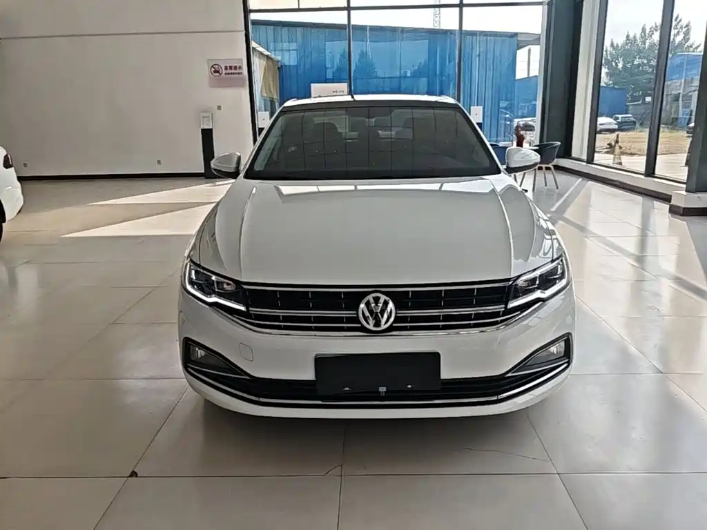 Volkswagen Bora — миниатюра 3