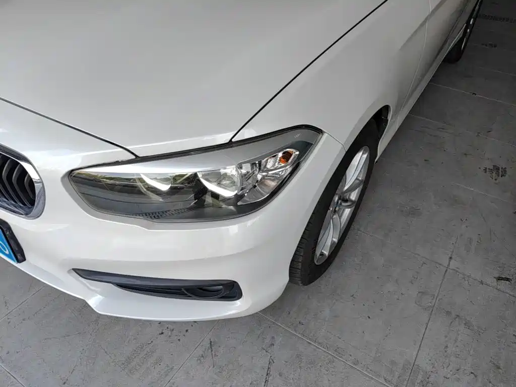 BMW 1 Series (Import) — миниатюра 24