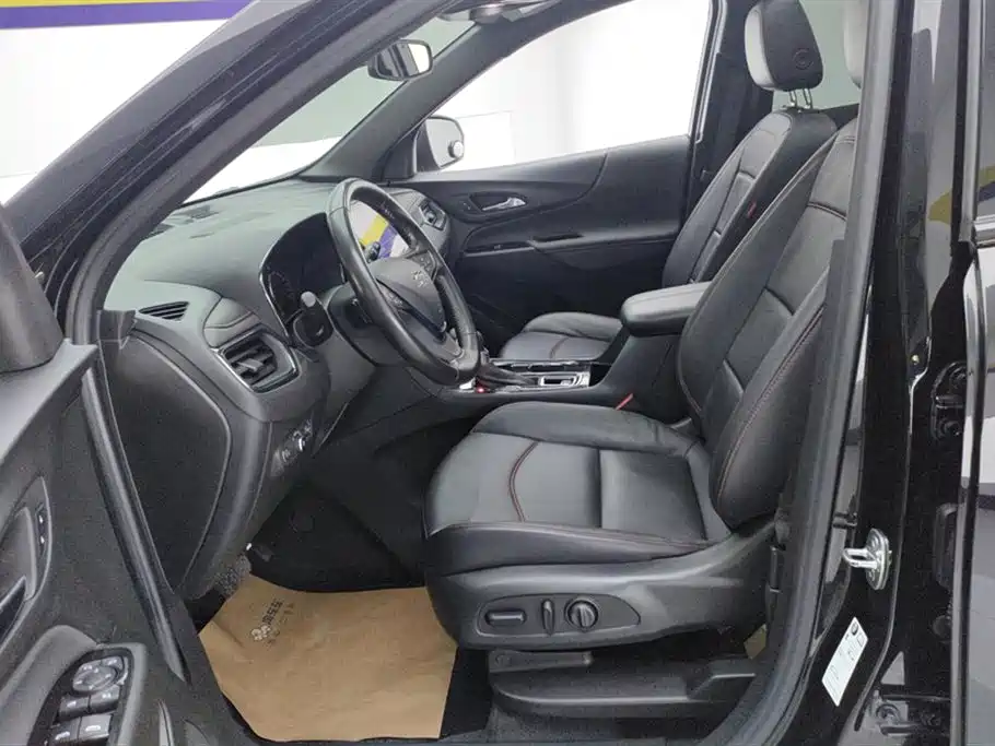 Chevrolet Equinox 2021 550T RS