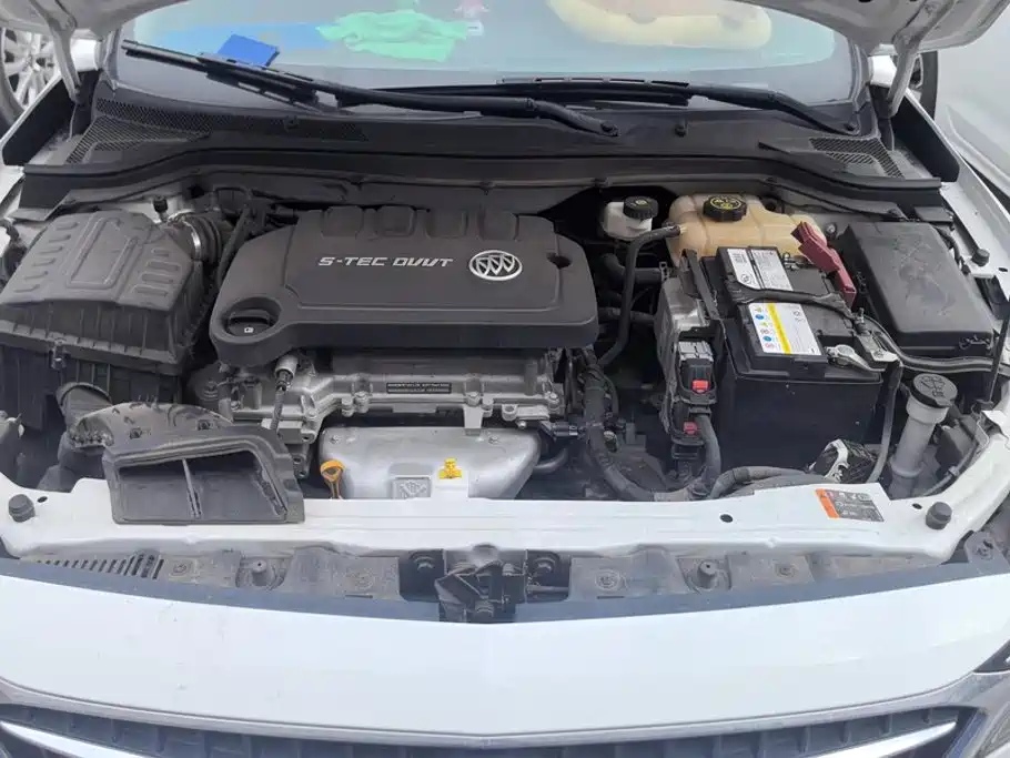 Buick Excelle — миниатюра 10