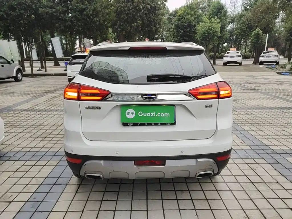 Geely Boyue — миниатюра 6