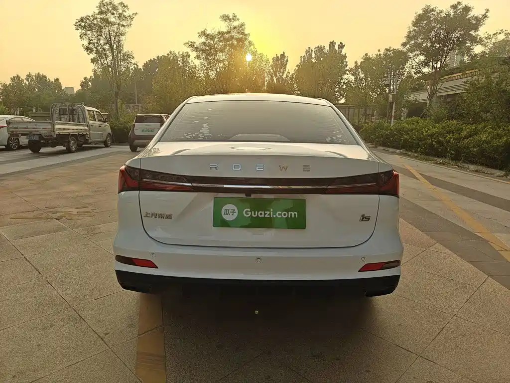 Roewe i5 — миниатюра 6