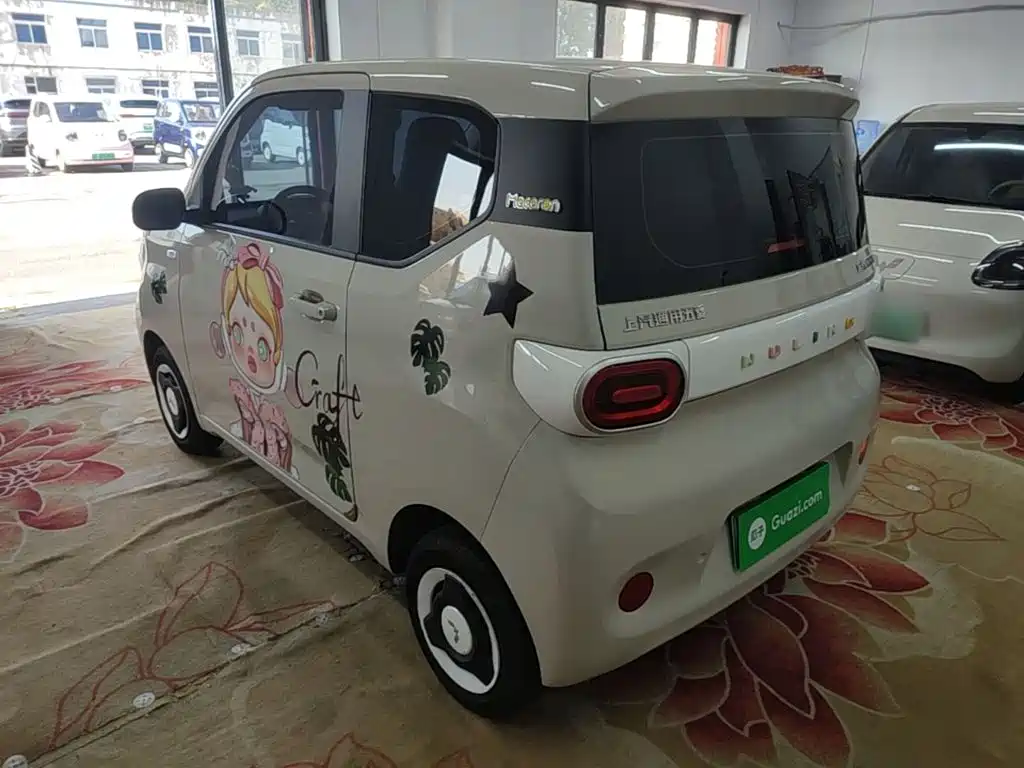 Wuling MINIEV — миниатюра 5
