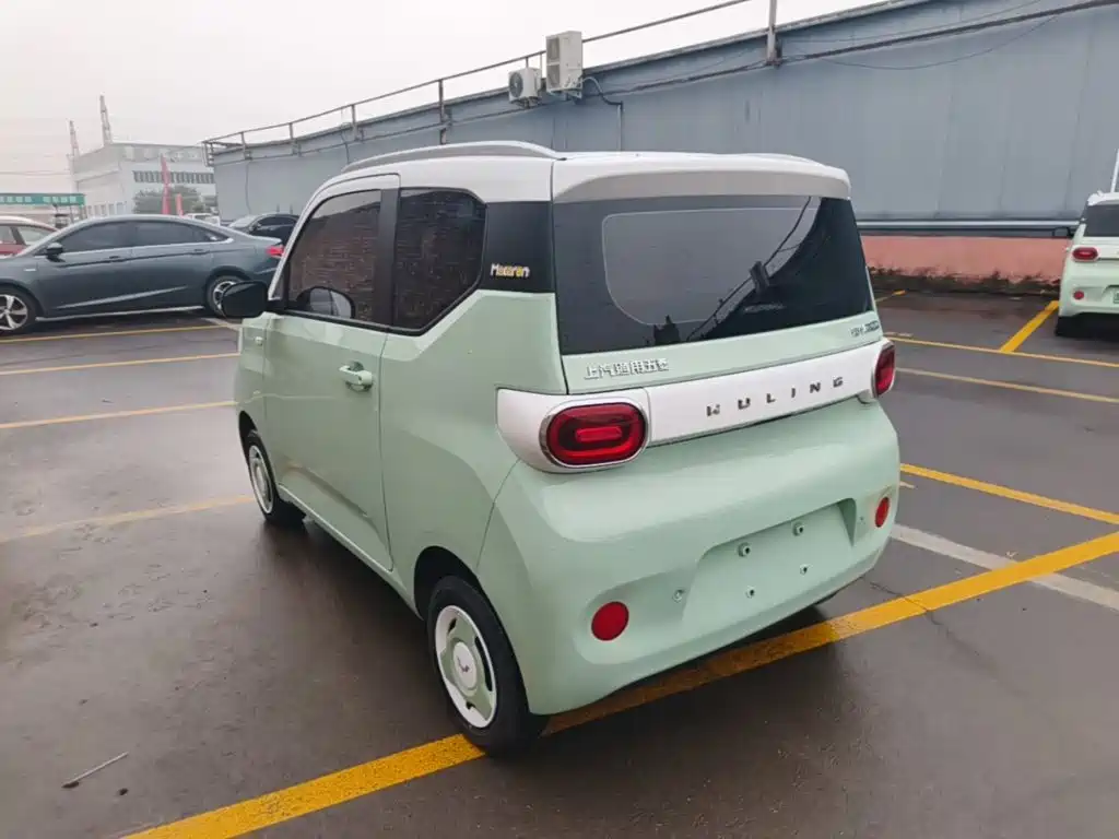 Wuling MINIEV — миниатюра 5