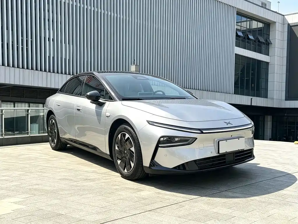XPeng P7+ — миниатюра 3