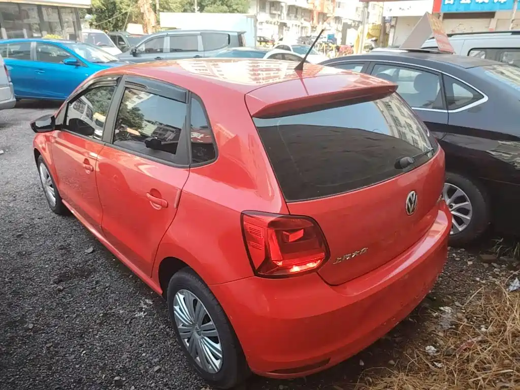 Volkswagen Polo — миниатюра 5