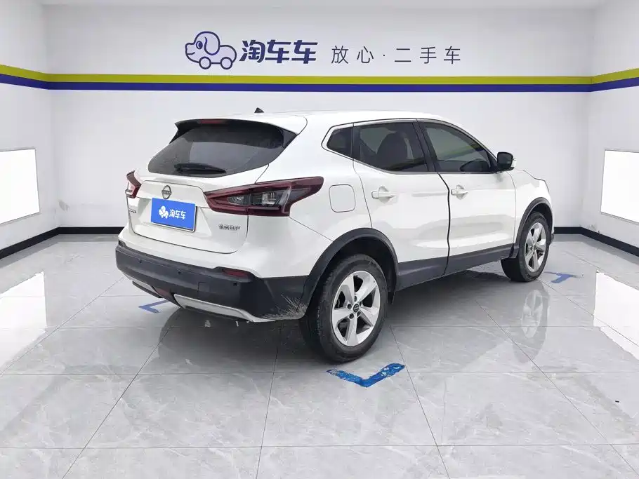 Nissan Qashqai — миниатюра 3