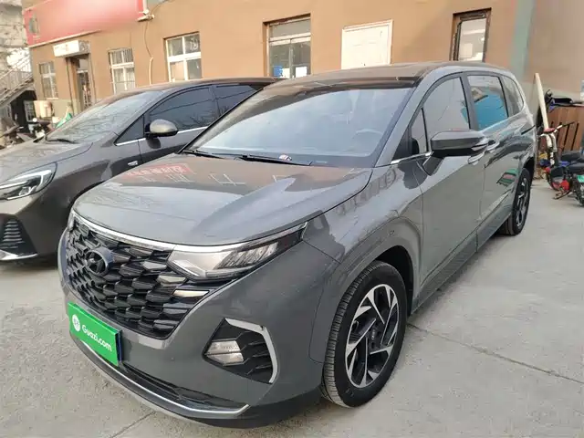 HYUNDAI KUSTU
